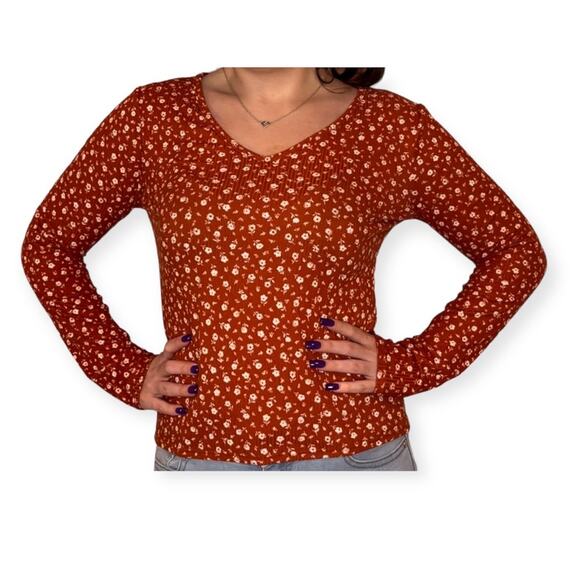 YMI Collections Orange Rust Floral Long Sleeve Tshirt Fall Size Medium - Picture 1 of 9